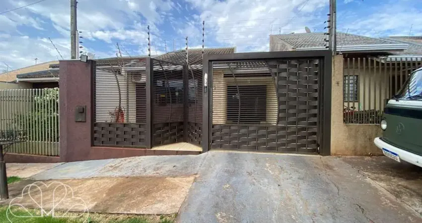 Casa com 3 quartos à venda na Rua Gino Buozo, 559, Jardim dos Pássaros, Maringá