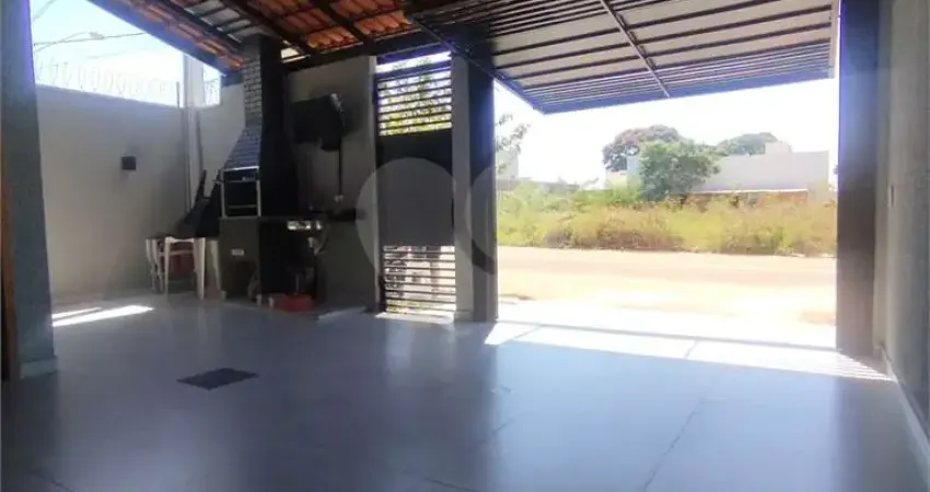 Casa à venda com 2 quartos em bela vista da lagoa, três lagoas - ms