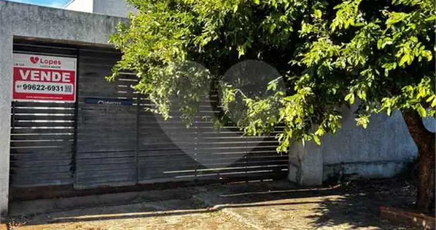 Casa com 2 quartos à venda na Vila Nova, Três Lagoas