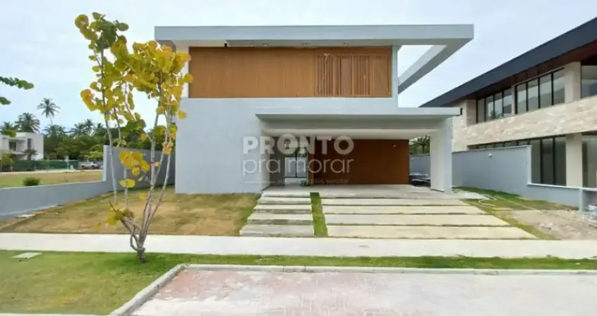 Casa de alto padrão em condomínio fechado moderna e completa no paiva!