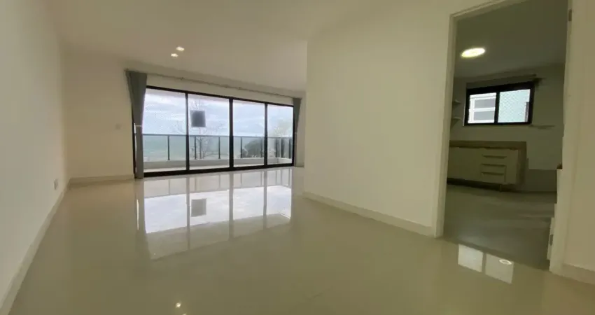 Apartamentos para locação na lagoa/praia do pecado em macaé/rj, 03 quartos, 2 vagas, armários planejados.