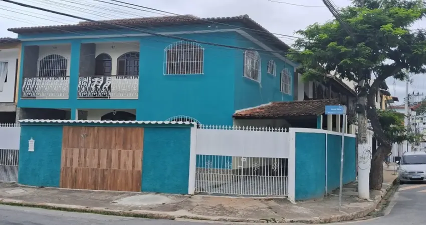 Casas para venda ou locação no miramar em macaé/rj, 5 quartos, 2 vagas e cisterna.