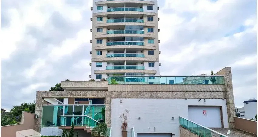 Apartamento cobertura duplex para venda ou locação na glória em macaé/rj, 03 quartos, 4 vagas e terraço.