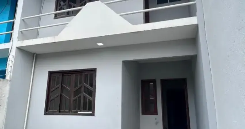 Casas para venda no sol e mar em macaé/rj, 03 quartos, 01 vaga, quintal e área gourmet.