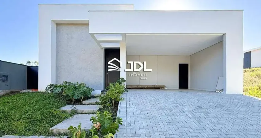 Linda casa nova em condomínio fechado no bairro ponta aguda!