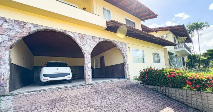 Casa com 6 dormitórios à venda, 190 m² por R$ 1.400.000,00 - Vorstadt - Blumenau/SC