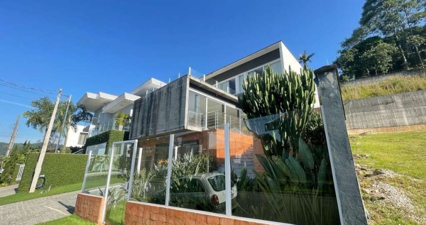 Casa à venda, 330 m² por R$ 2.599.000,00 - Itoupava Norte - Blumenau/SC