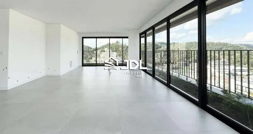 Cobertura duplex a venda no bairro Victor Konder com piscina privativa e 353m2!!!