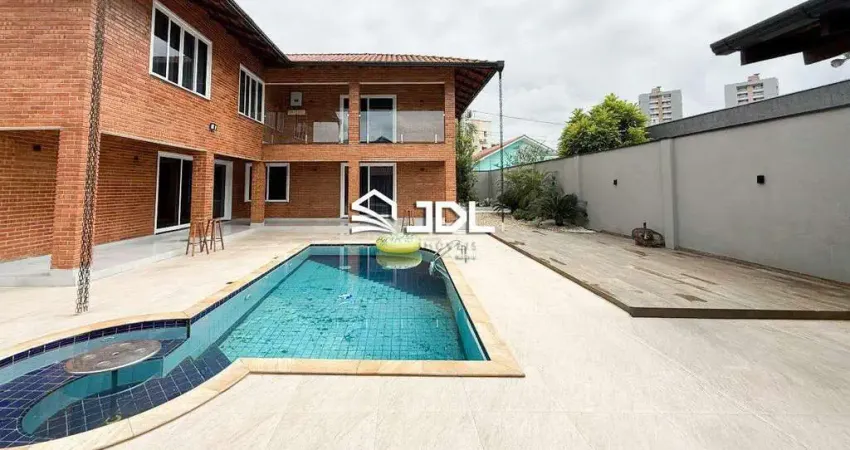 Excelente casa mobiliada no bairro garcia a poucos minutos do centro