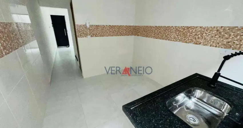 Sobrado com 2 dormitórios à venda, 50 m² por R$ 350.000 - Caiçara - Praia Grande/SP