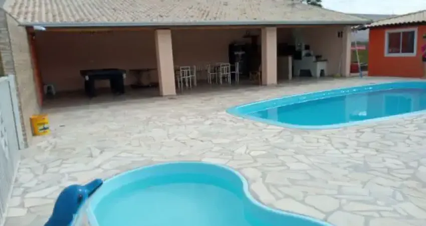 Linda chácara sarapuí, 2.500 m², 5 km cidade, 3 quartos, 2 piscinas, doc. ok, facilito.