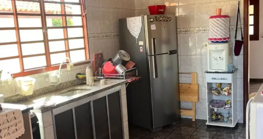 Linda casa são miguel arcanjo, 250 m², 3 quartos ,permuto ,financio, doc. ok