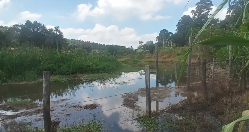 Linda chácara pilar do sul, 850 m², casa, rio, ecx. local, sabesp, internet, permuta, doc. ok