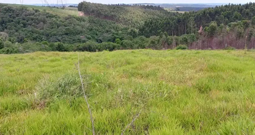 Lindo sítio pilar do sul, 2 alqueires, 15 km cidade, 4 km asfalto, semi plano, escritura.