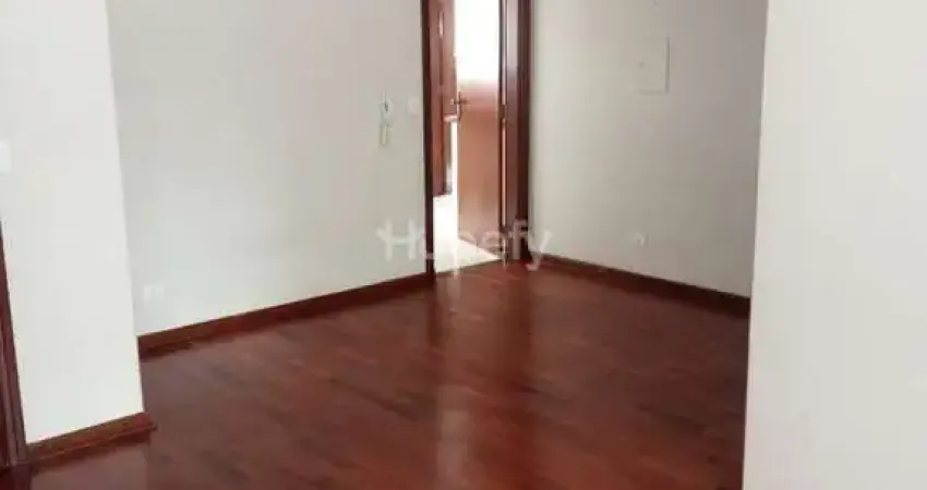 Apartamento com 3 quartos para alugar no Centro, Poços de Caldas 