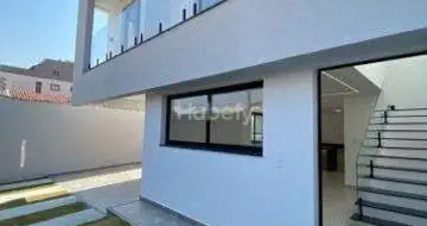 Linda casa a venda na região das flores - 3 dormitórios (1 suíte) - poços de caldas/mg