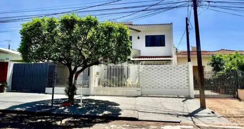Casa com 2 quartos à venda na Zona II, Umuarama 