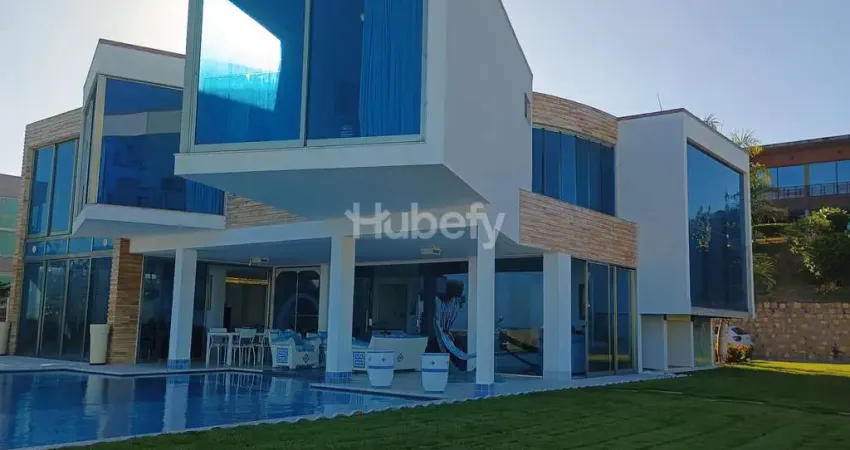 Casa em condomínio fechado com 4 quartos à venda no Jacarecica, Maceió