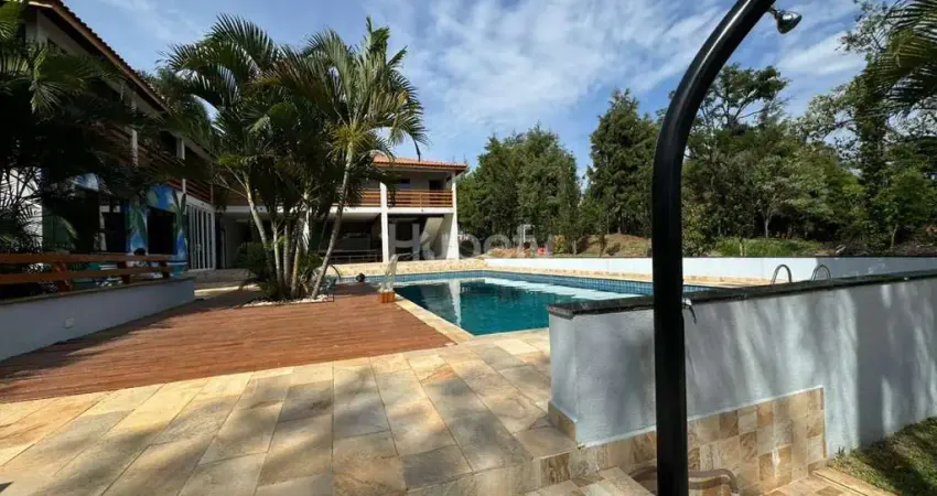 Chácara de alto padrão em itu – 7 quartos, piscina aquecida e campo de futebol