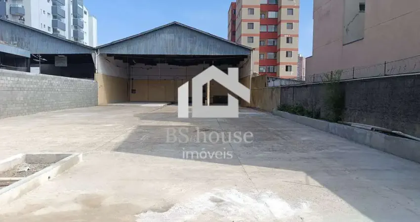 Galpão em santo andré com localização previlegiada e de fácil acesso.