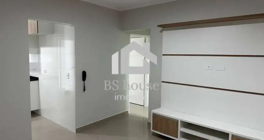 Apartamento com 01 dormitório, 01 vaga de garagem, bairro cerâmica-scsul.