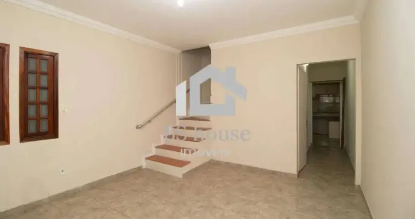 Sobrado com 217,53m², 4 dormitórios e 2 vagas - bairro silveira