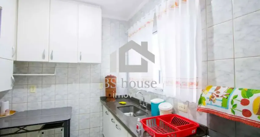 Apartamento com 56m², 2 dormitórios, 1 suíte, 2 vagas - Vila Pinheirinho