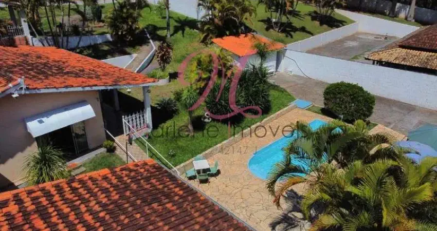 Chácara à venda em ivoturucaia, campo limpo paulista - 02 quartos, 287m² - área gourmet, piscina e casa de hóspedes!