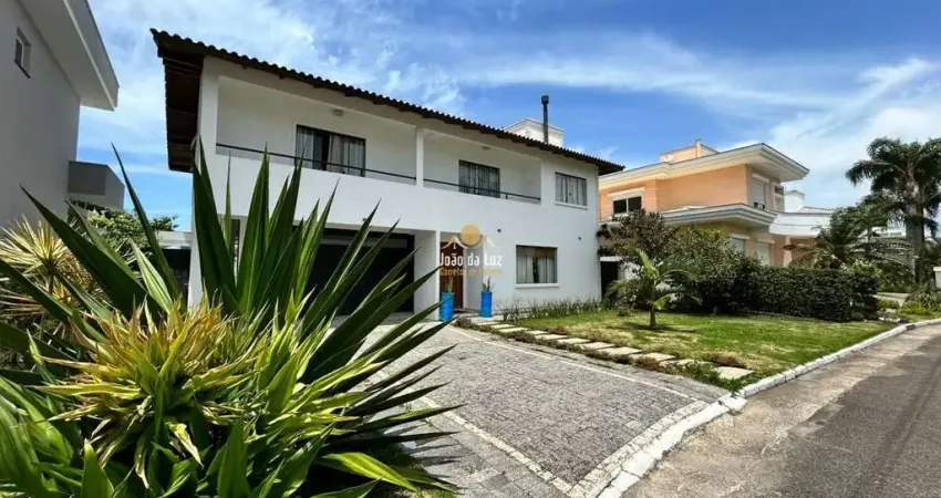 Casa em condomínio fechado com 4 quartos à venda no Cachoeira do Bom Jesus, Florianópolis