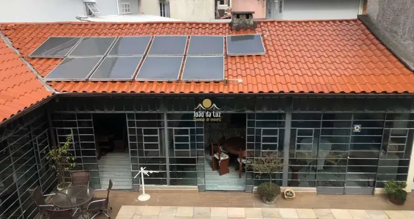 Casa com 6 quartos à venda no Canasvieiras, Florianópolis 
