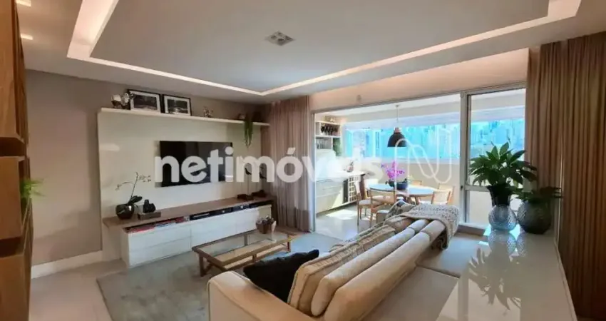 Apartamento de luxo com área privativa e vista definitiva no buritis/estoril