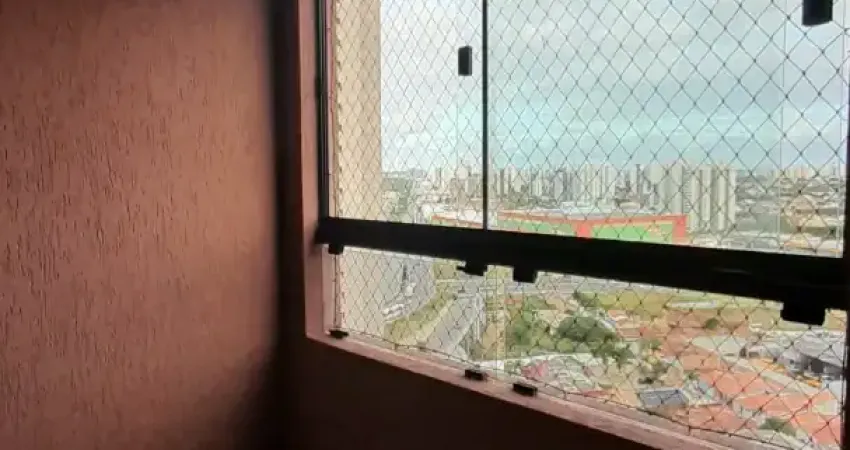 Apartamento com 2 quartos para alugar na Rua Moisés Sesyon, Candelária, Natal