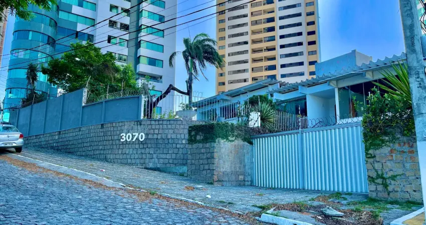 Ponto comercial com 7 salas para alugar na Rua Deputado Clóvis Motta, 3070, Lagoa Nova, Natal