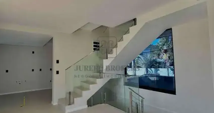 Casa com 3 quartos à venda na Rua das Piraúnas, Jurerê, Florianópolis