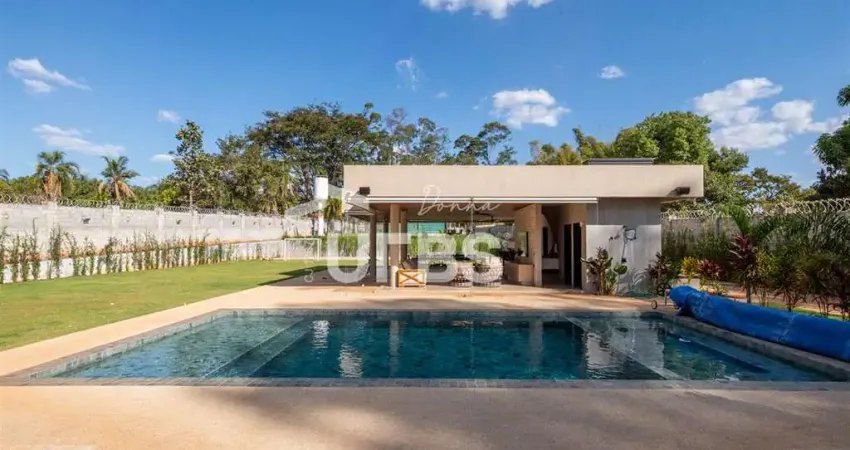 Chácara / sítio com 4 quartos à venda na Alameda das Emas, S/N, Estância Vargem Bonita, Senador Canedo