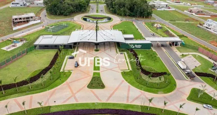 Terreno à venda na Rua Reblochon, S/N, Jardins França, Goiânia
