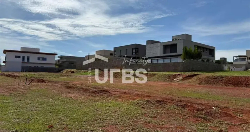 Terreno à venda no Jardins França, Goiânia 