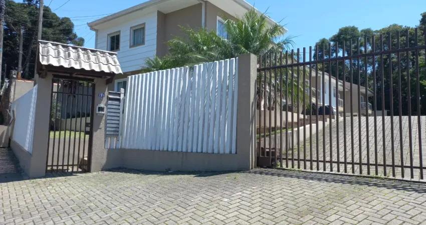 Apartamento com 3 quartos para alugar na Rua Paulo Rodrigues Simões, 271, Barreirinha, Curitiba