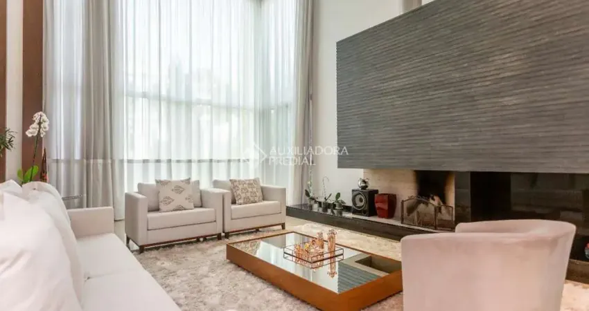 Casa em condomínio fechado com 5 quartos à venda na Rua Luiz Tramontin, 1820, Campo Comprido, Curitiba