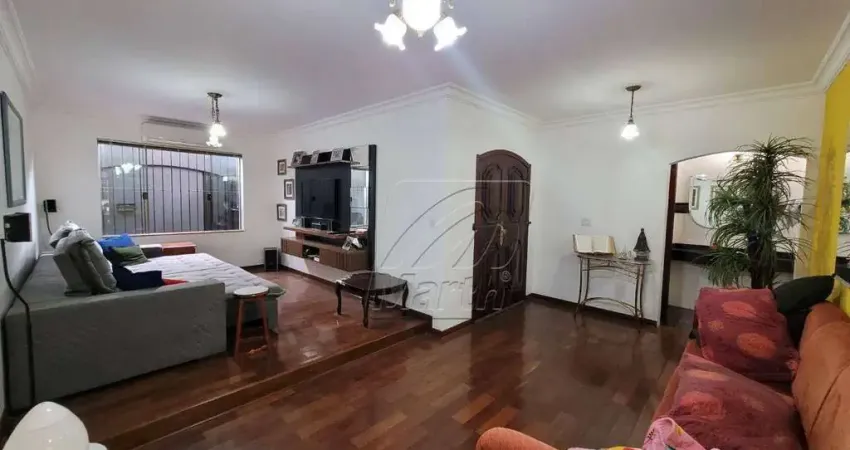 Casa com 3 dormitórios à venda, 185 m² por R$ 780.000,00 - Paulicéia - Piracicaba/SP