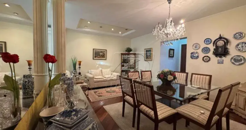 Excelente apartamento de 3 quartos com uma suíte, medidndo 115m² à venda no