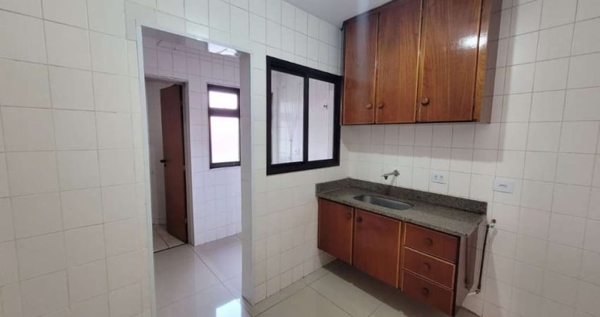 Apartamento com 3 dormitórios para alugar, 77 m² por R$ 1.500 - Alto - Piracicaba/SP