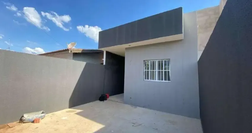 CÓD:3RCA4487 - Casa à venda com 2 dormitórios (Quartos) bem amplos e 01 deles sendo suíte, no bairro Jardim do Trevo (Nova Veneza), em Sumaré, SP