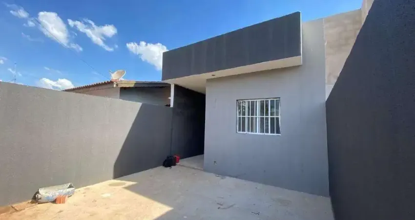 CÓD:RRCA4487 - Casa à venda com 2 dormitórios (Quartos) bem amplos e 01 deles sendo suíte, no bairro Jardim do Trevo (Nova Veneza), em Sumaré, SP