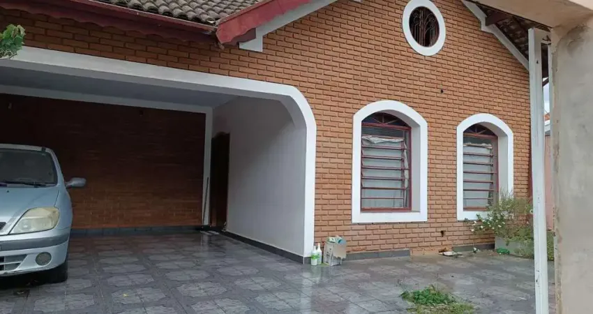 CÓD:3RCA4399 - Casa à venda, Somente à vista, 05 dormitórios (sendo 01 suíte), Vila Georgina, Campinas, SP