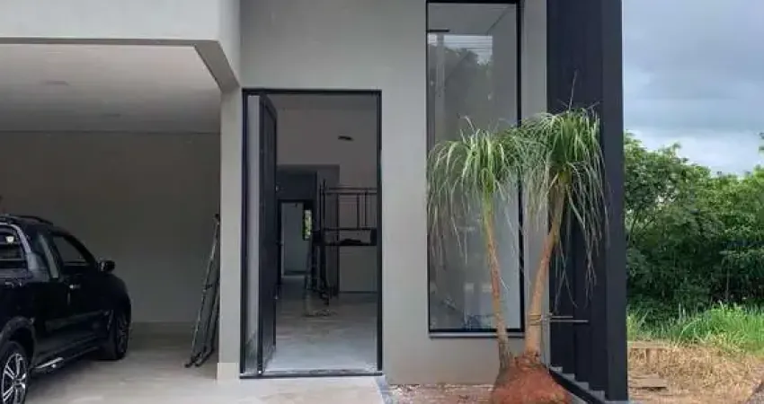 CÓD:RRCA4253 - Casa com 3 dormitórios sendo 3 suítes à venda no Bairro Ondas em Piracicaba.