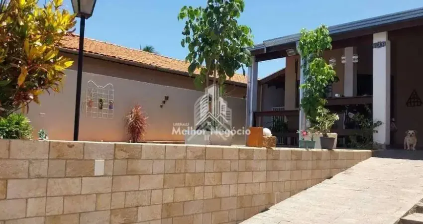 Casa à venda com 3 dorms,1 banheiro,3 vagas de garagem e com edicula no fundo, Vila Real, Hortolândia, SP - COD: RRCA3719_LMN