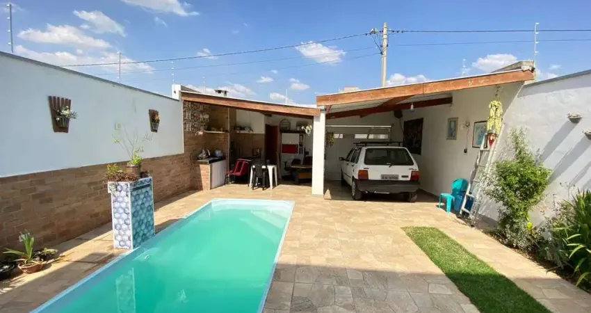 SOMENTE À VISTA Sobrado de 3 Dormitórios com Suíte, Loteamento Aberto Monterey em Monte Mor SP
