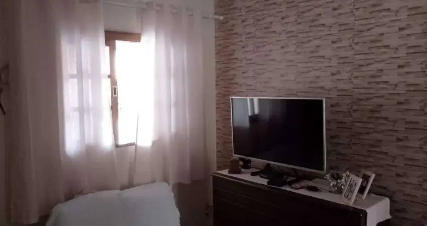 Casa de condomínio sobrado para venda com 80 metros quadrados com 2 quartos, 2 banheiros, 1 vaga de garagem.