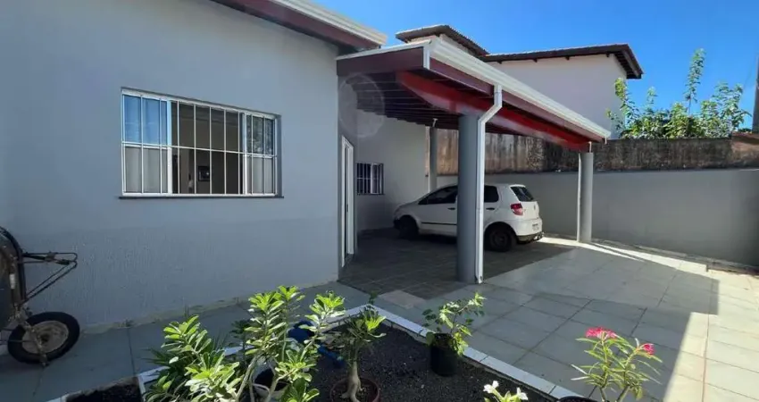 Casa à venda - 3 dormitórios com 1 suíte - Manoel de Vasconcelos - Sumaré/SP